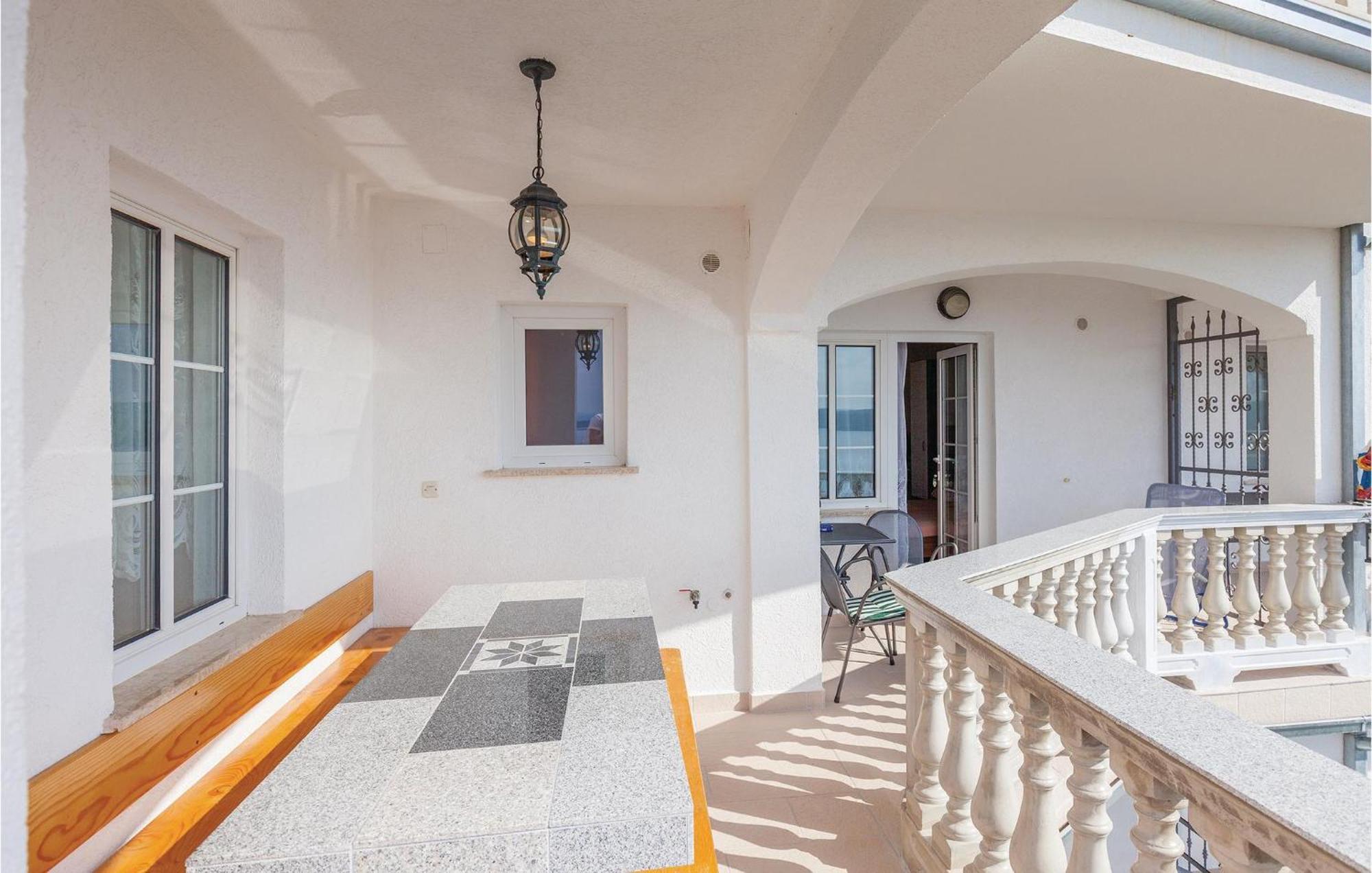 Nice Apartment In Crikvenica With Kitchen ภายนอก รูปภาพ
